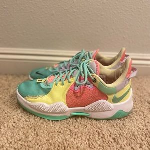 Barely worn, Nike PG 5 Basketball Shoes, Size 11.5 in Mens